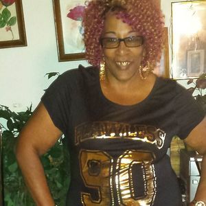 Meet your Posher, Helen